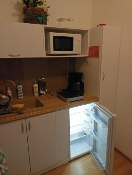 Latarnik Bed & Breakfast Wladyslawowo Bagian luar foto